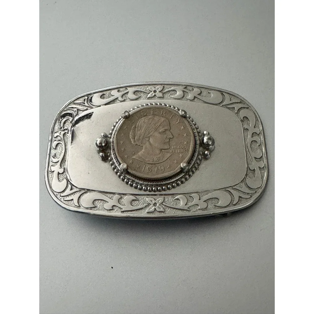 Vintage 1979 Susan B Anthony Dollar Coin Belt Buckle Silver Tone Western Scroll
